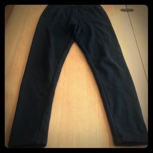 Youth black fleece-lined leggings
